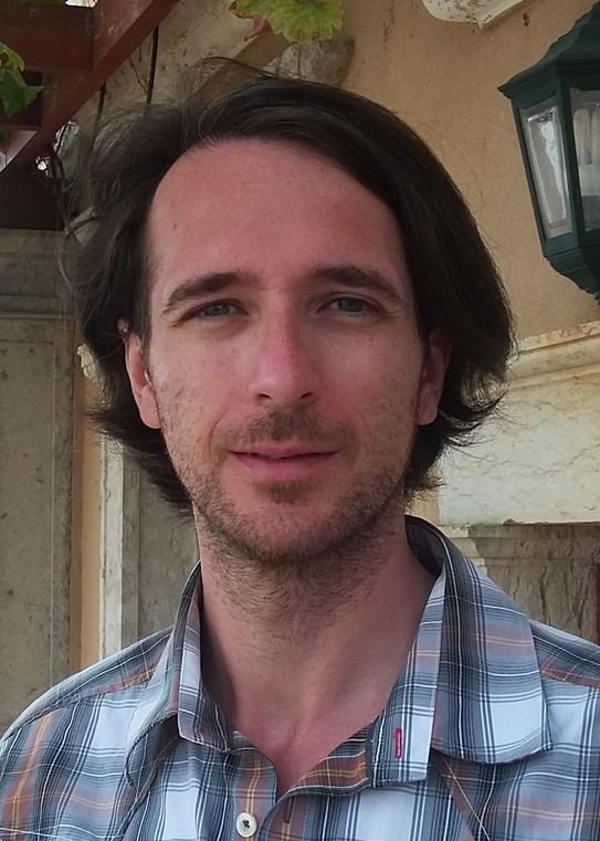 Portrait of Alexander Munteanu